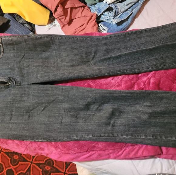 Jeans - Picture 2 of 8